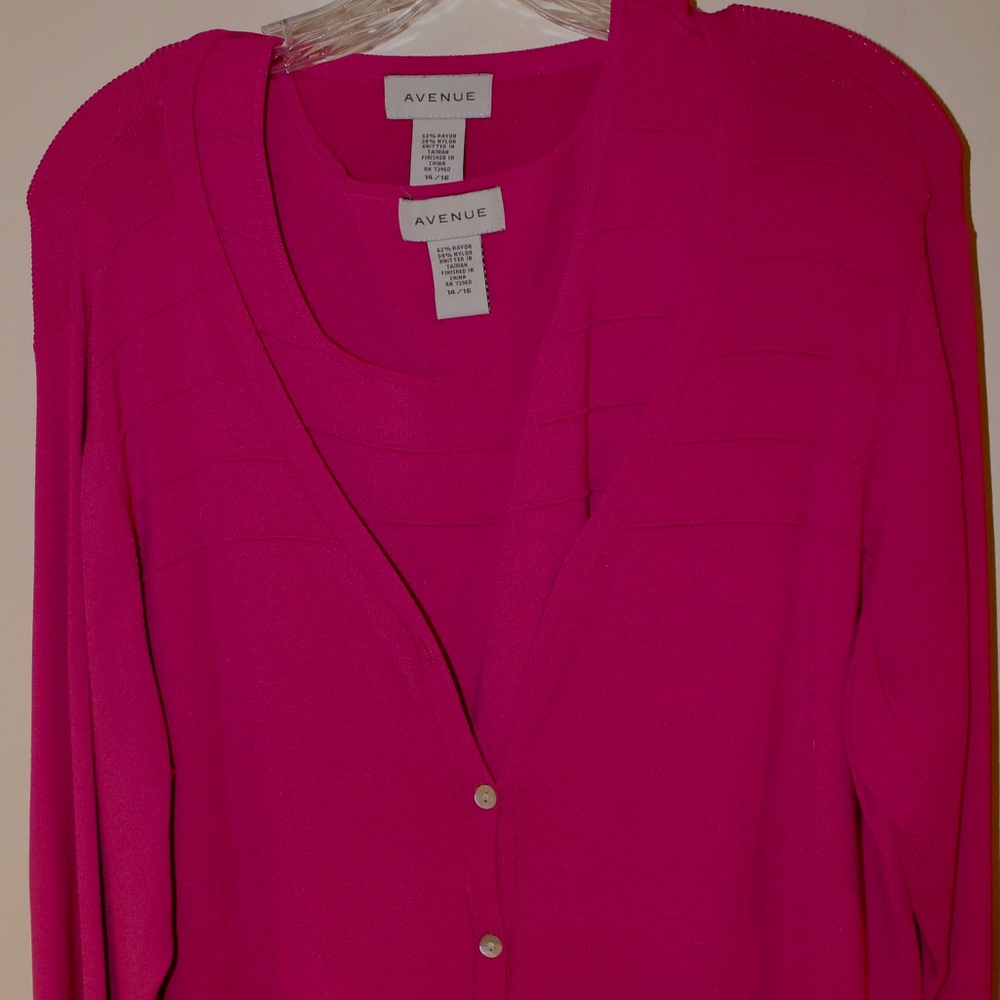 Avenue cardigan set
